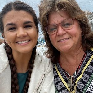 Meet your Posher, Katey